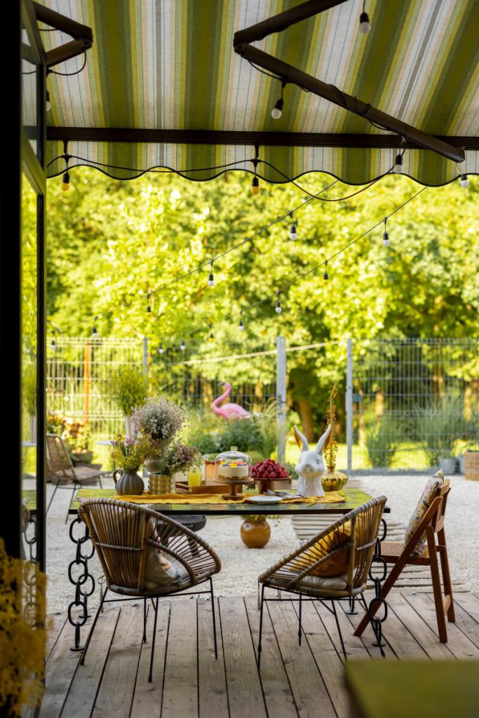 Jak zamontować markizę tarasową